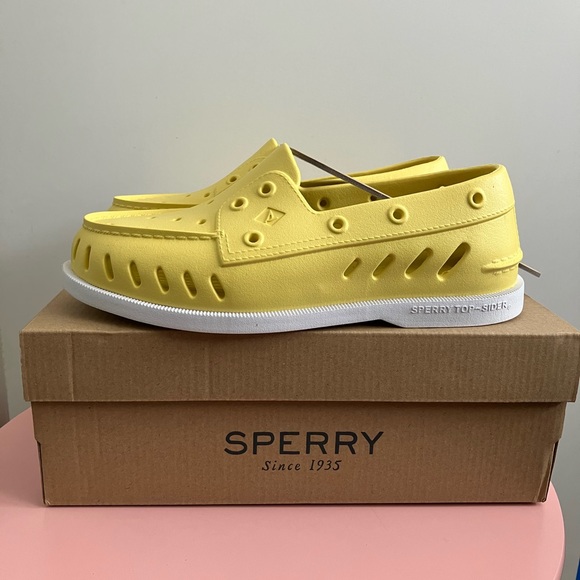 Sperry A/O Float Boat Shoes - Picture 5 of 9